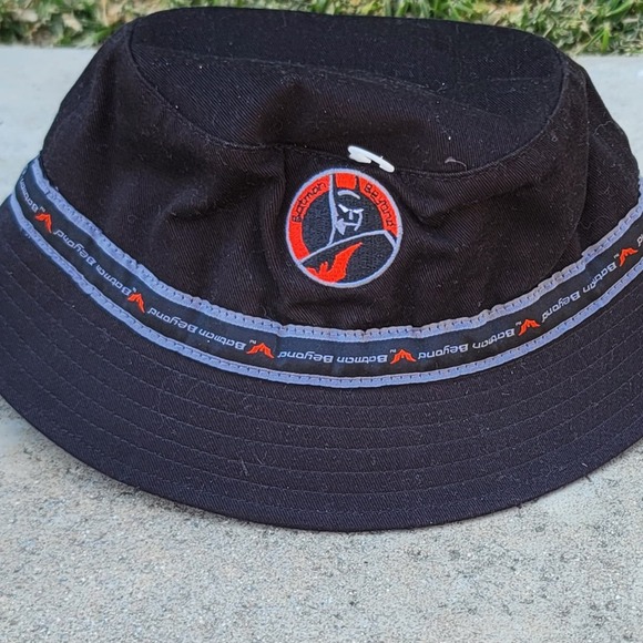 Vtg 1999 Warner Bros DC Comics Batman Beyond Kids Bucket Hat - Picture 1 of 4
